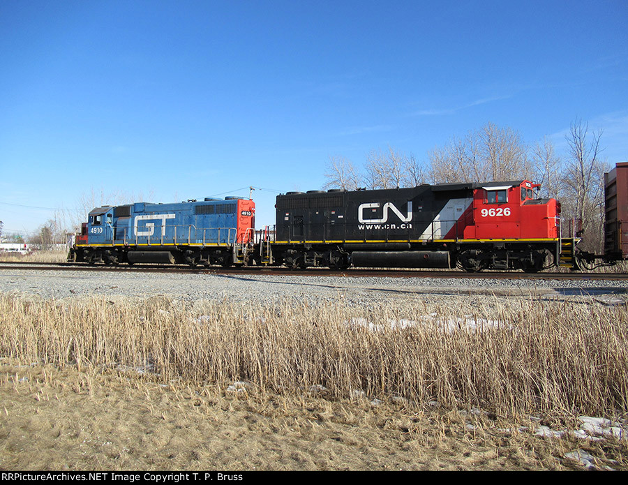 GTW 4910 and CN 9626